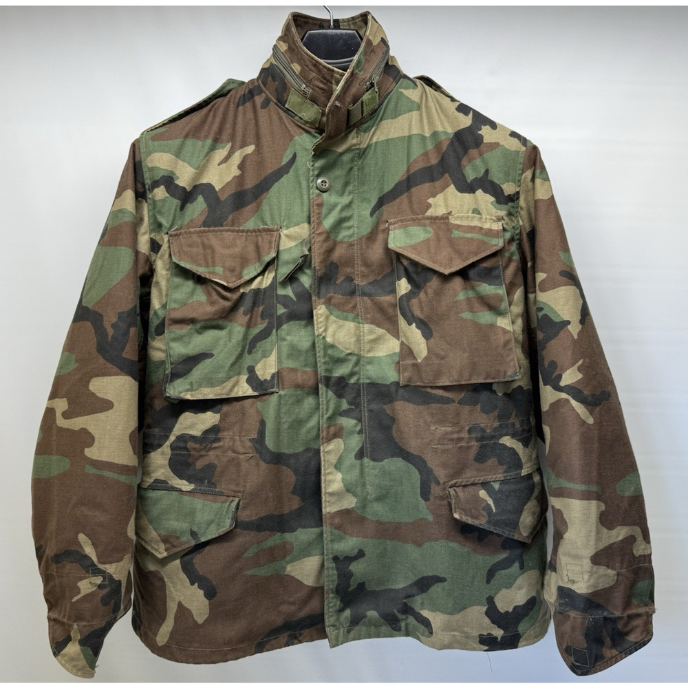 Vintage 90s USGI Coat Size Medium Short Woodland Camo Cold Weather Field Jacket